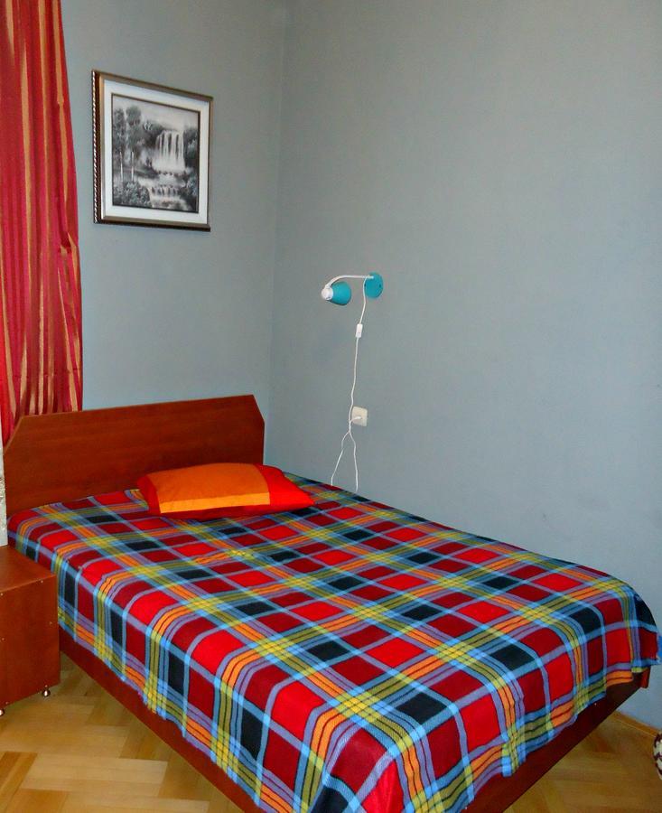 Albatros Bed & Breakfast Tbilisi Bagian luar foto